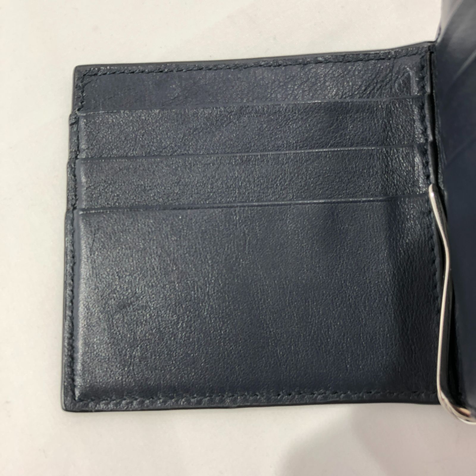 七重浜85-8-080513nh] GUCCI グッチ レザーマネークリップ カード