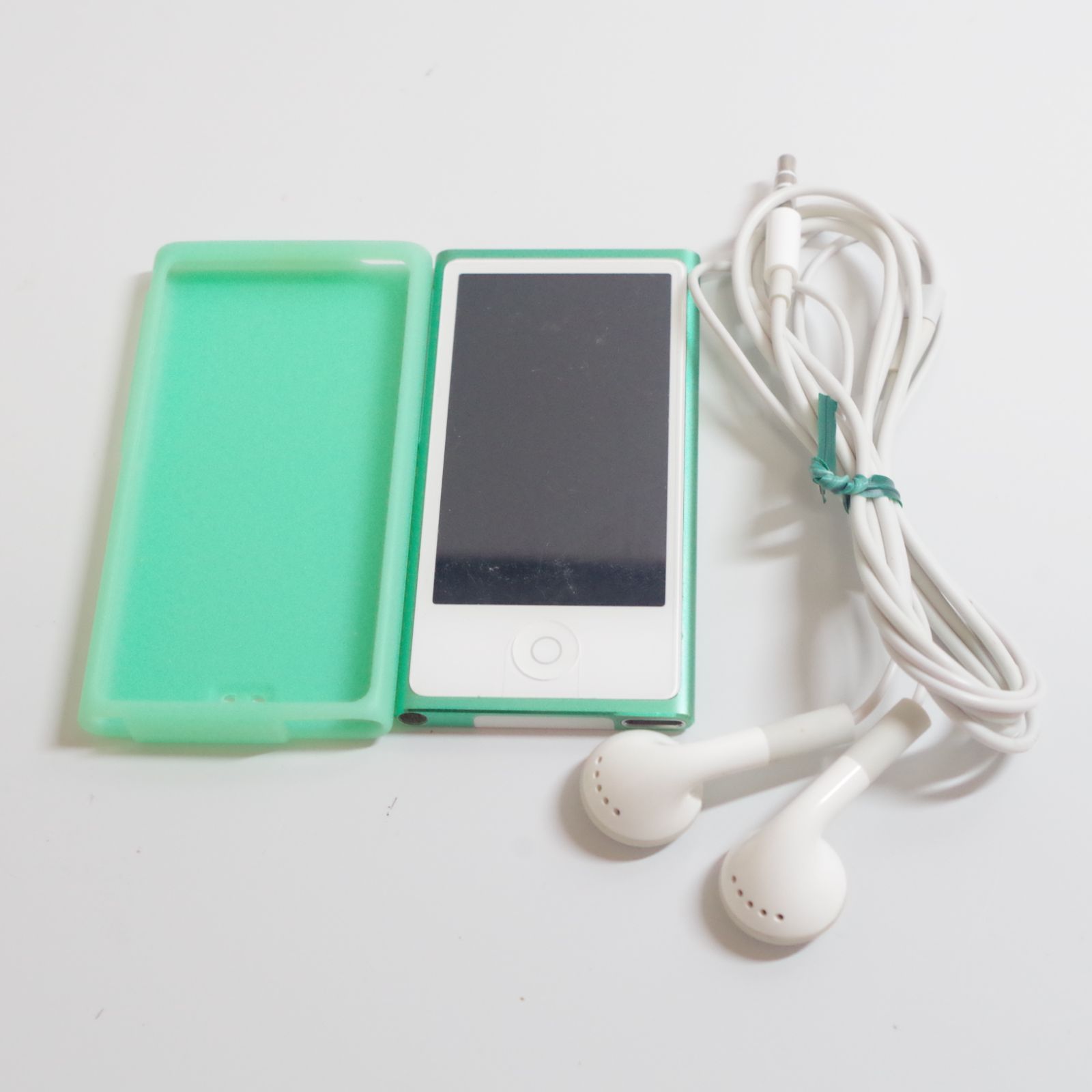 A6548 Apple iPod nano A1446 16G - メルカリ