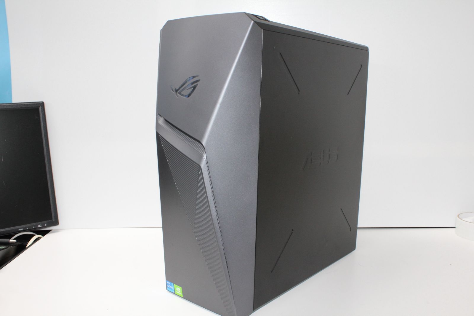 【中古デスクトップPC】ASUS〈ROG Strix G10CE〉Core i5/SSD256GB+HDD1TB/メモリ8GB/GTX1650 ⑥ 29,850円