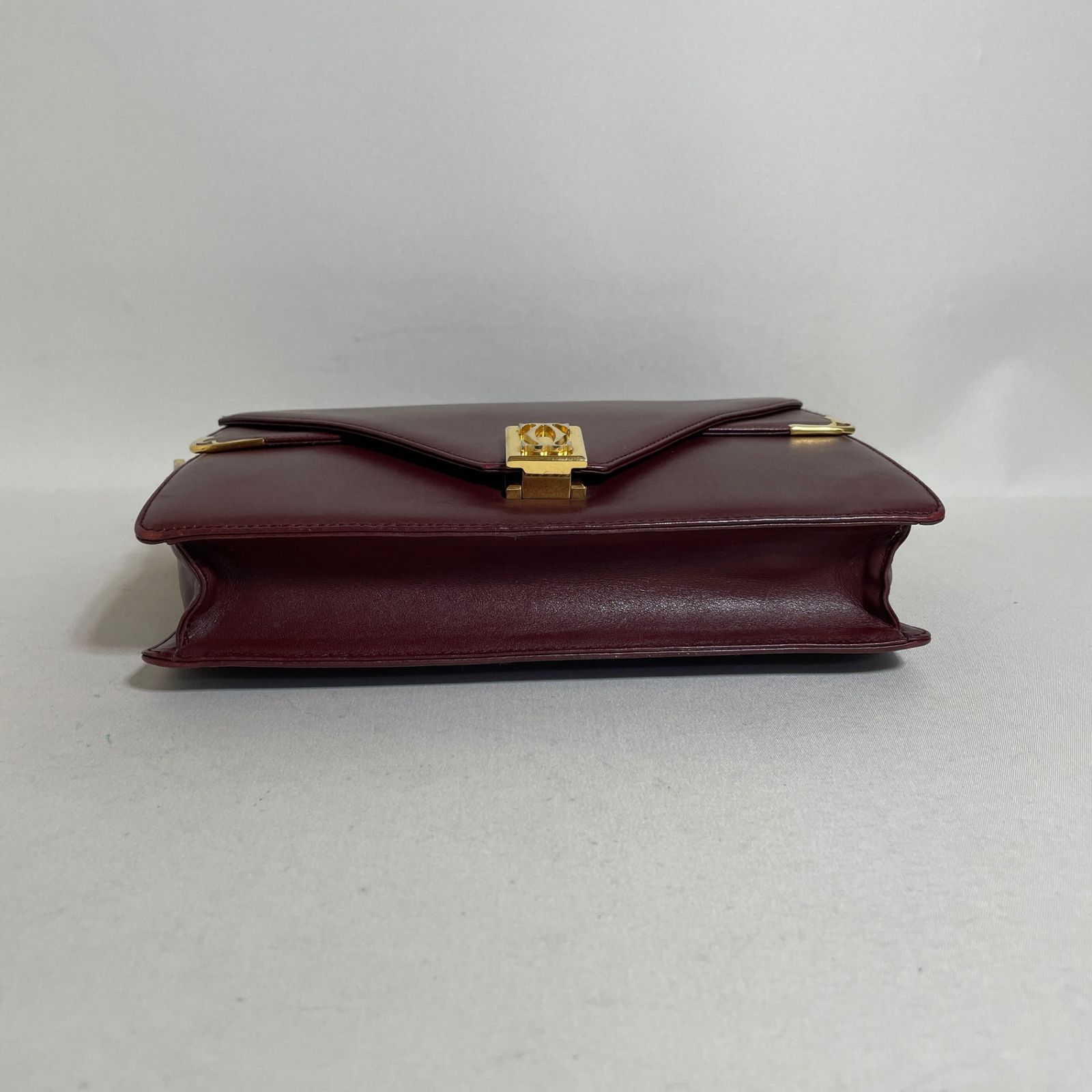 2605-59｜カルティエ ショルダーバッグ レザー ボルドー - メルカリ