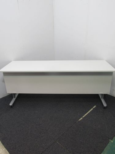 【中古品】イトーキ 1800サイドスタックテーブル THE-186L-W9 ホワイト