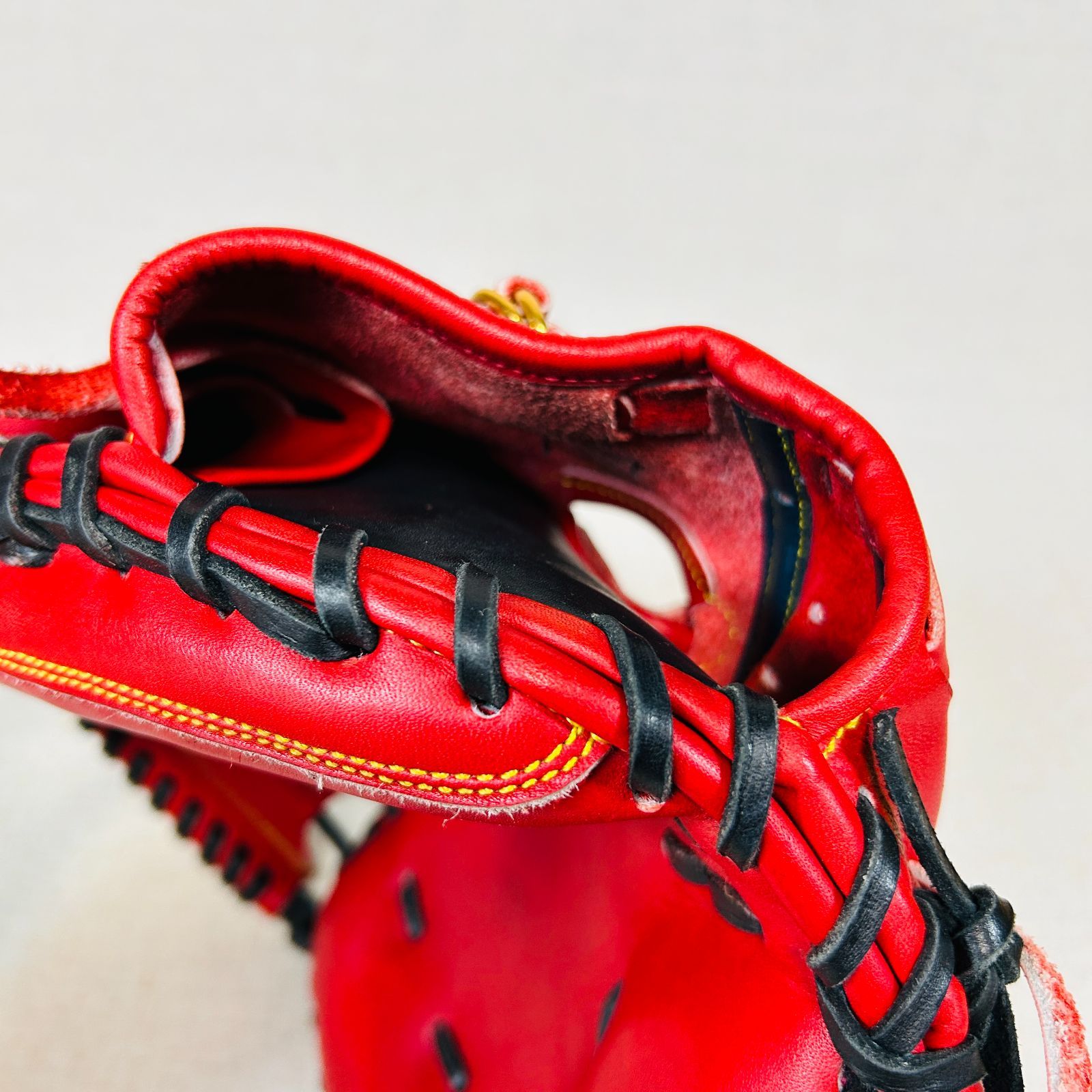 【極美品】Miyama ミヤマ キャッチャーミット 13インチ レッド 硬軟兼用 左投げ用】ミヤマ miyama23 一般硬式用 キャッチャーミット 硬軟兼用