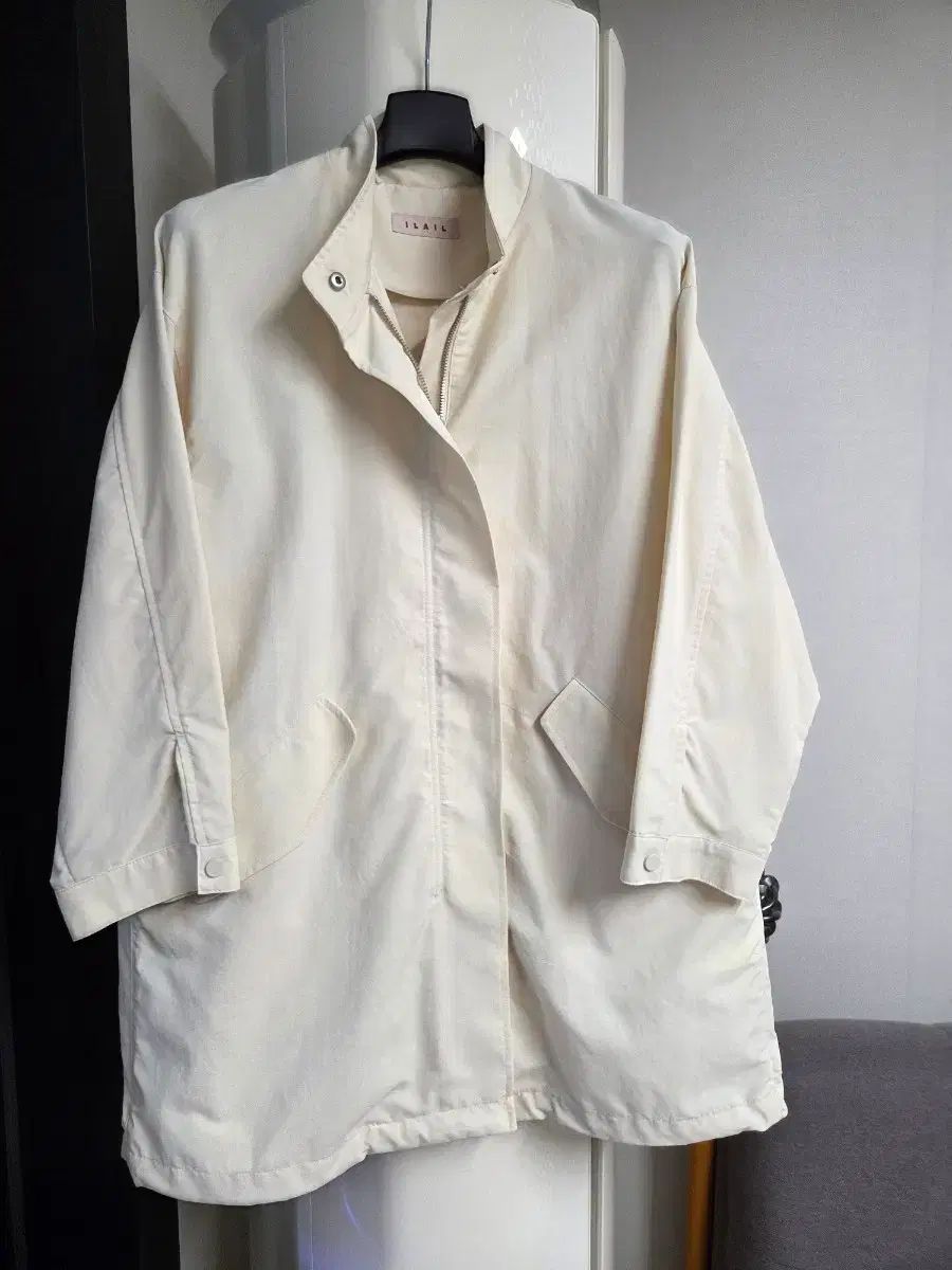 イライ ILAI L シャカシャカ素材 リネン ブレンド ジャケット 9,526円