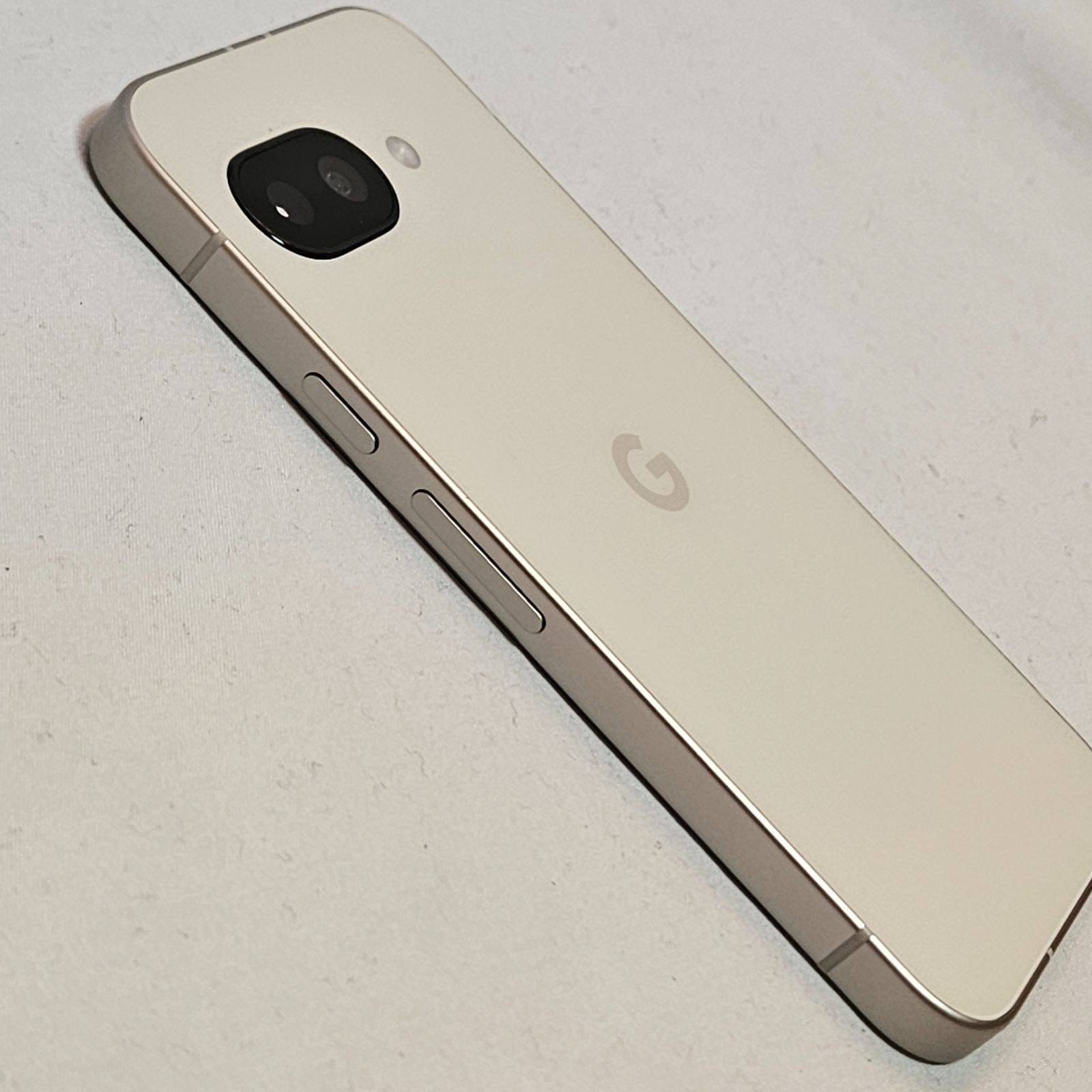 Google Pixel 9a 128GB 国内版 Porcelain - メルカリ