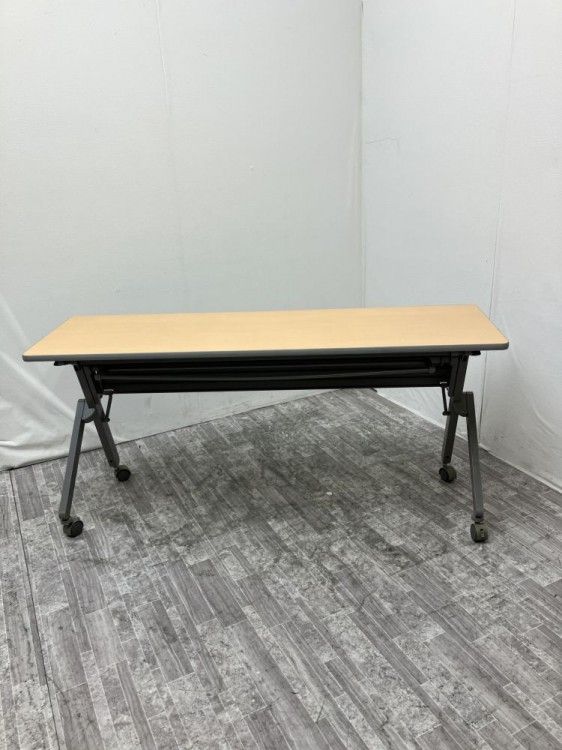 【中古品】イトーキ スレントシリーズ 1500サイドスタックテーブル THL-154LS-94 ナチュラル