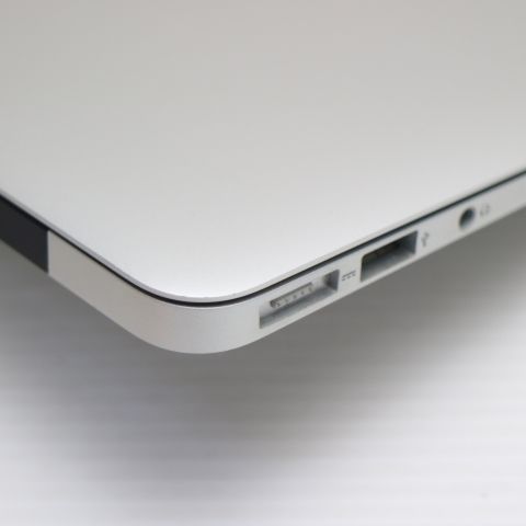 超美品 MacBook Air 2017 13インチ 第5世代 Core i5 8GB SSD 128GB 