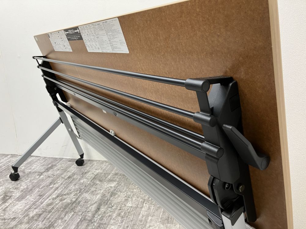 中古品】イトーキ HXシリーズ 1800サイドスタックテーブル THP-186S1