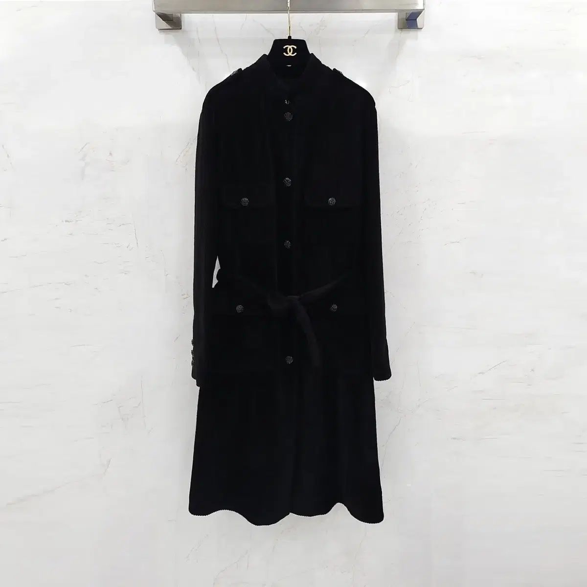 38 / シャネル 25K ブラック コーデュロイ コート ジャケット P80645
