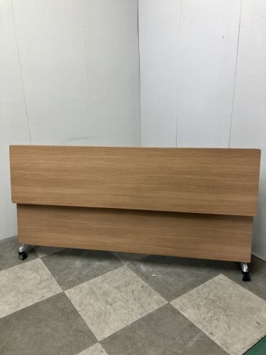【中古品】オカムラ Elegasta(エレガスタ)シリーズ 1800サイドスタックテーブル 81E4AA MM98 ブラウン