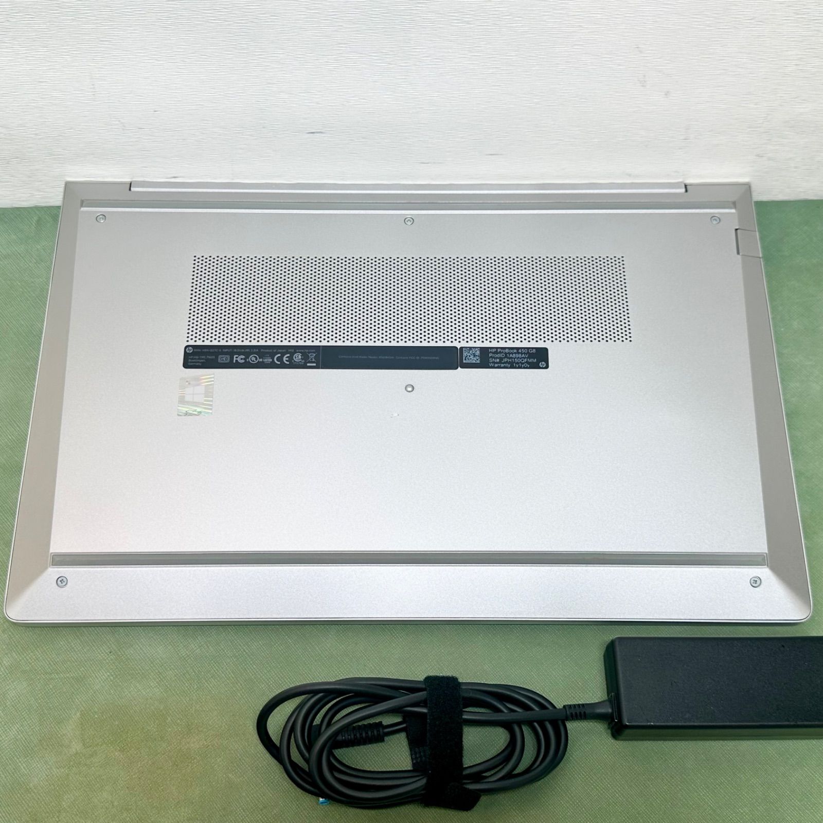 HP ProBook 450 G8／Core i3-1115G4 第11世代／メモリ8GB／SSD256GB