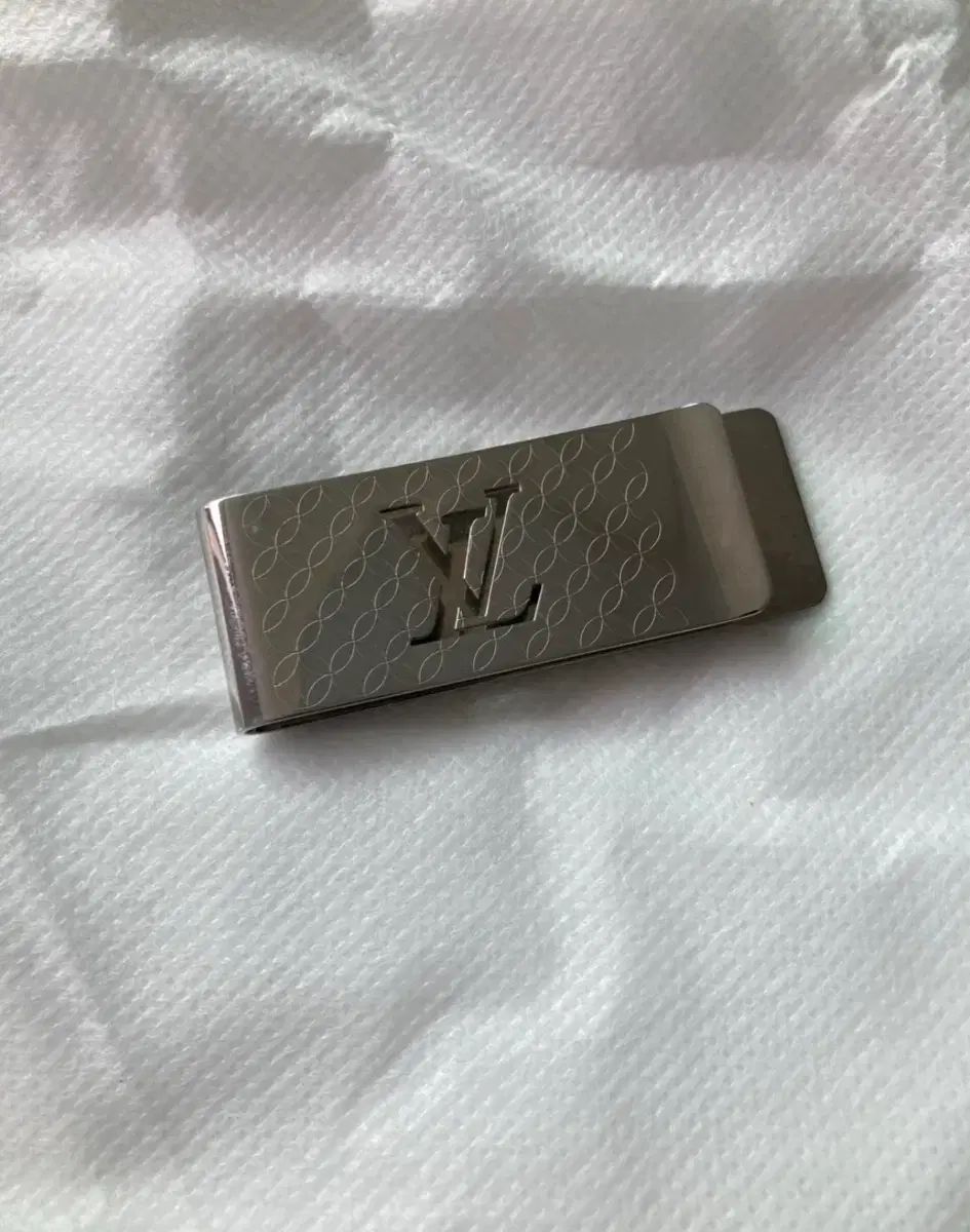 正規品 Louis Vuitton ルイヴィトン マネークリップ