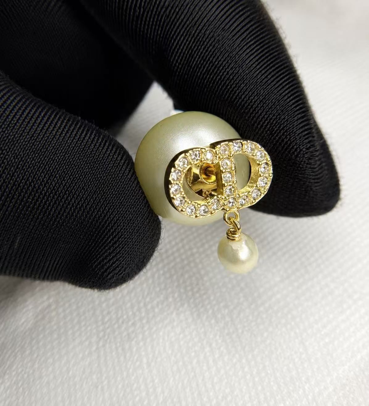 極美品 Dior CDロゴ パール ラインストーン ピアス 片耳 ゴールド