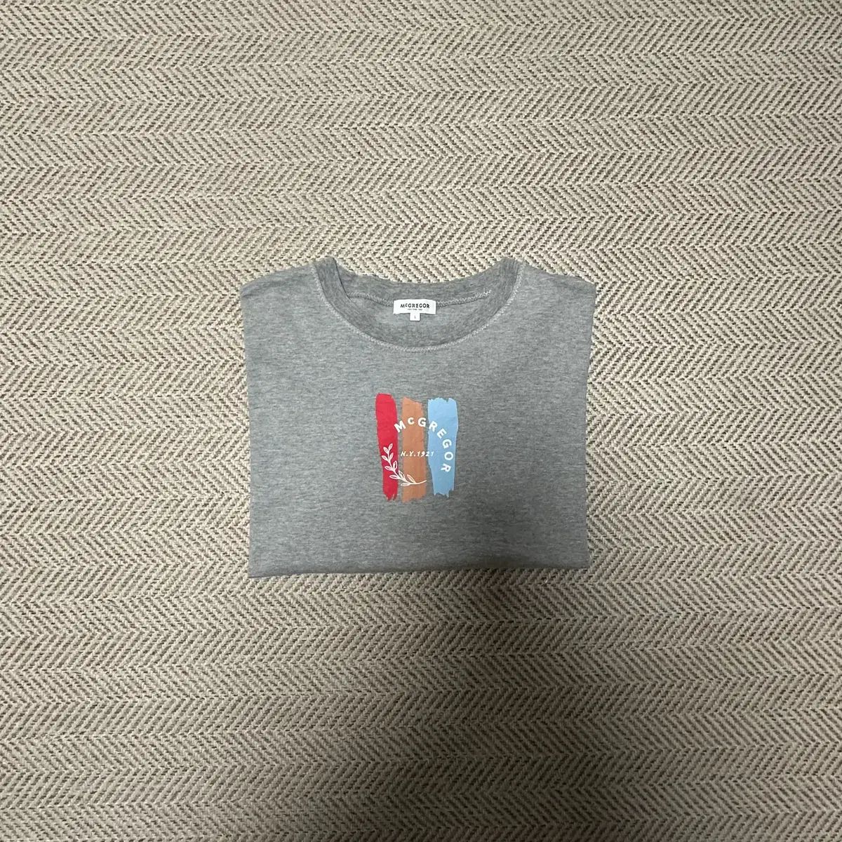 McGREGOR t-shirt