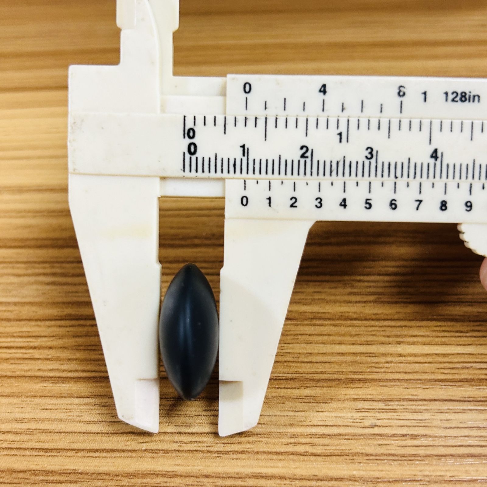 蛤碁石　那智黒石 34号 高級】蛤碁石33号 那智黒石34号 白181個 黒182個 囲碁【碁笥付き