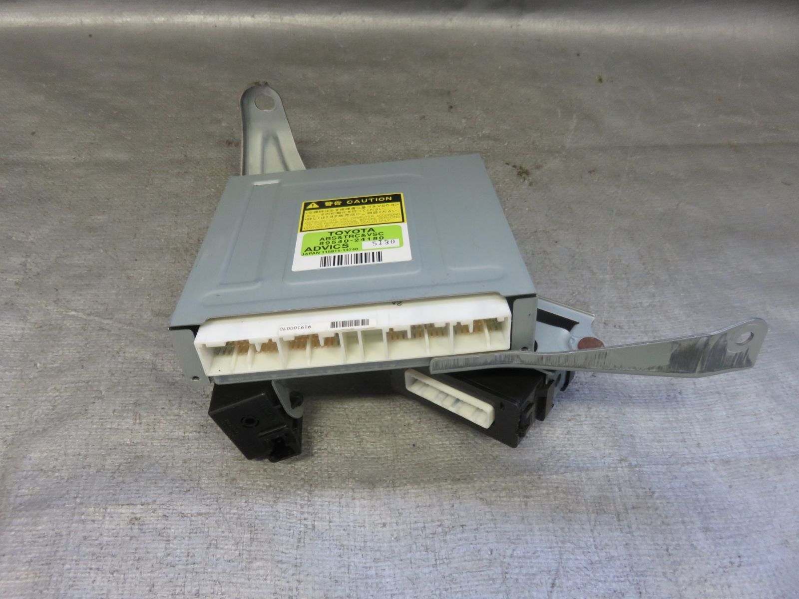★SB413/動作OK レクサス SC430 UZZ40/後期 純正 ABS＆TRC＆VSC コンピュータ 89540-24180/トランスレートコンピュータ 89630-24050