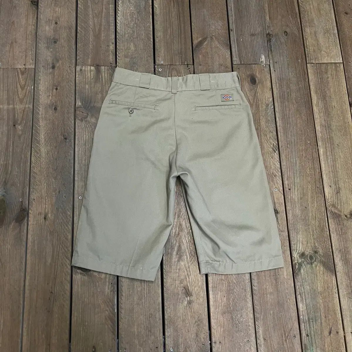 ディッキーズ ベージュ ハーフパンツ