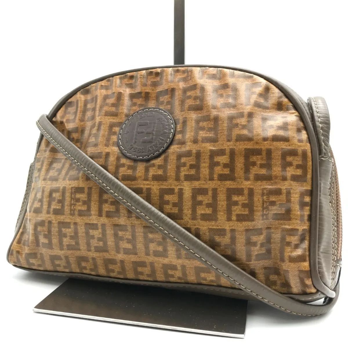 希少 Fendi フェンディ ショルダーバッグ ミニバッグ クロスボディ PVC