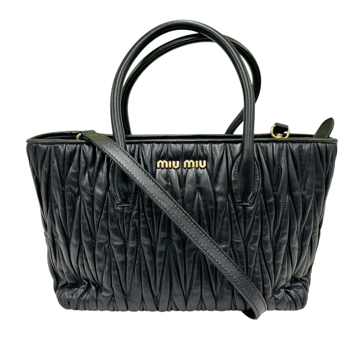 miumiu 希少 極美品 ミュウミュウ マテラッセ 2way トートバッグ ショルダーバッグ 5BG163 RFID確認済 レザー ブラック クロスボディ ハンドバッグ ギャザー ABランク 中古 鑑定済 ミュウミュウバッグ 76,890円