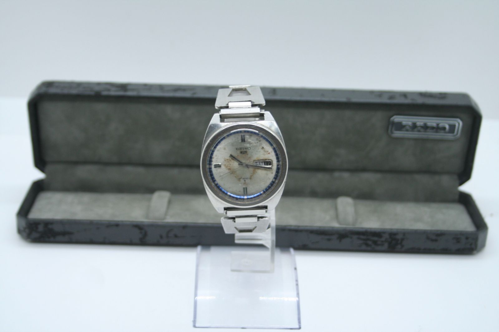 【並品 保証付 動作確認済】SEIKO 5 セイコー5 6119-8240 自動巻き デイデイト 21石 シルバーダイアル メンズ 腕時計 #T365