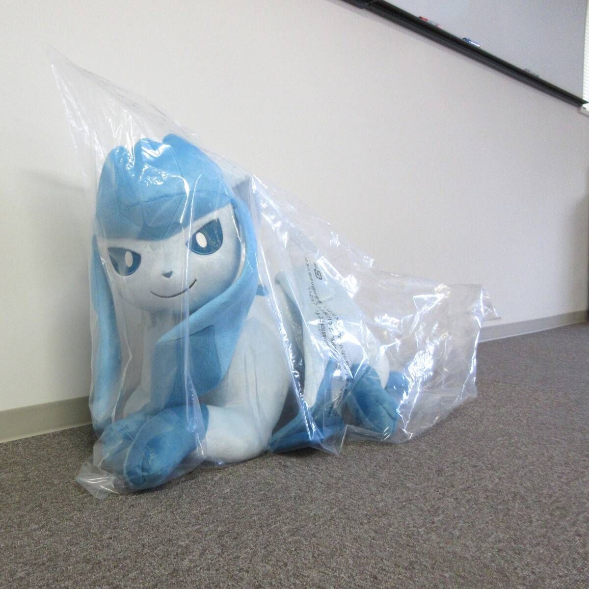 新品・未開封】箱なし / ポケモン ぬいぐるみ 等身大グレイシア