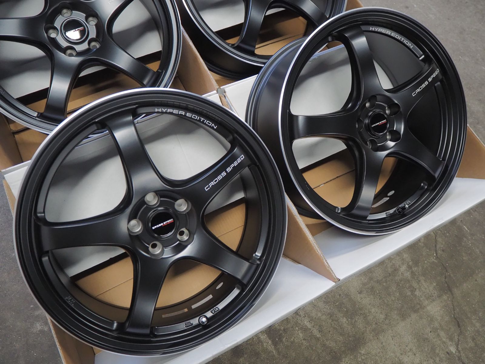 ★5本スポーク★17インチ7.5J+45 5H114.3 新品 人気 軽量 クロススピード ハイパーエディション CR5 ブラック ホイール1台分 ES IS GS アルテッツァ S2000 アコード シビック レヴォーグ WRX STI S4 インプレッサ