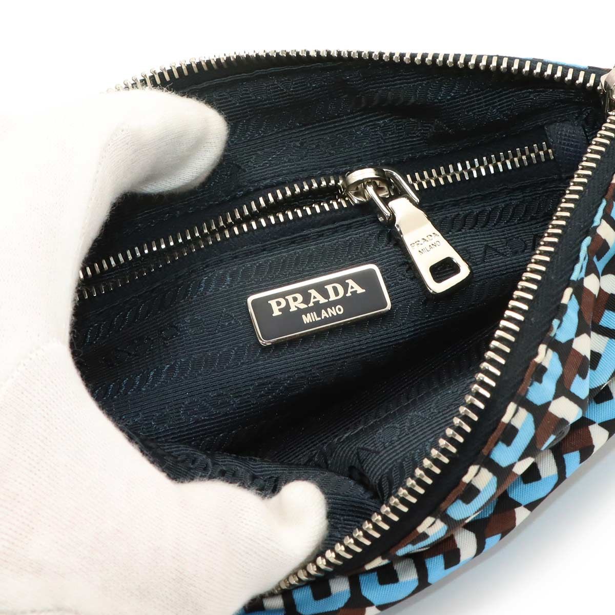 新品同様 プラダ PRADA 幾何学模様 ポーチ ナイロン サフィアーノ