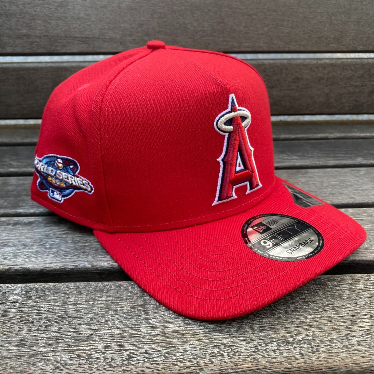 USA仕様 ニューエラ MLB 9Fifty Aフレーム LA Angels エンゼルス 2002 World Series キャップ (950-275)