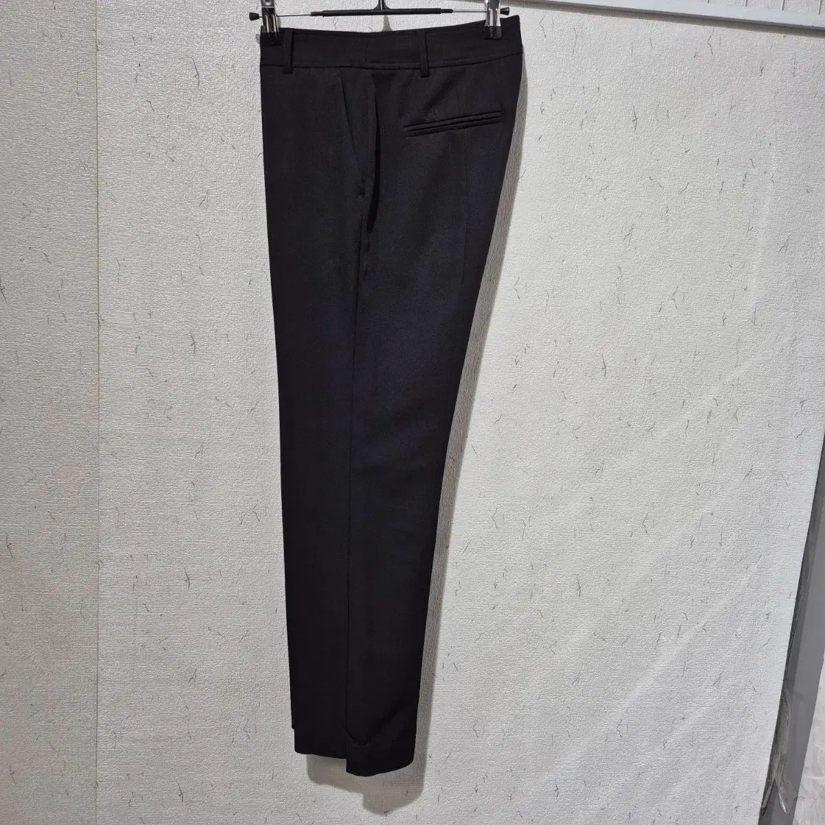 더아아잗 ブラック スラックス ズボン 4,938円