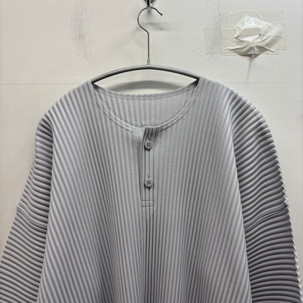 HOMME PLISSE ISSEY MIYAKE オムプリッセイッセイミヤケ MONTHLY 