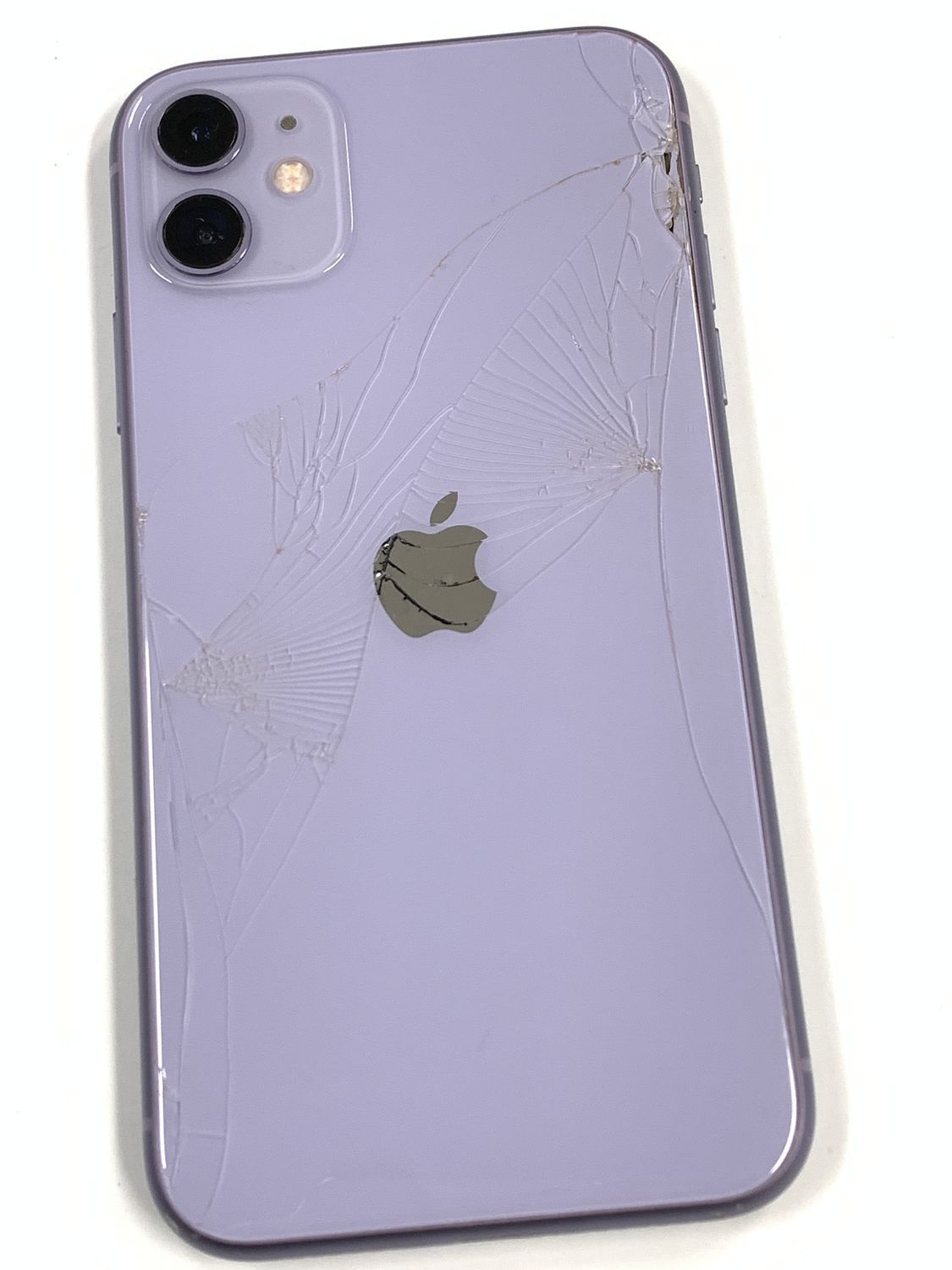 ジャンク 電池82% SIMフリーiPhone11 64B パープル - メルカリ