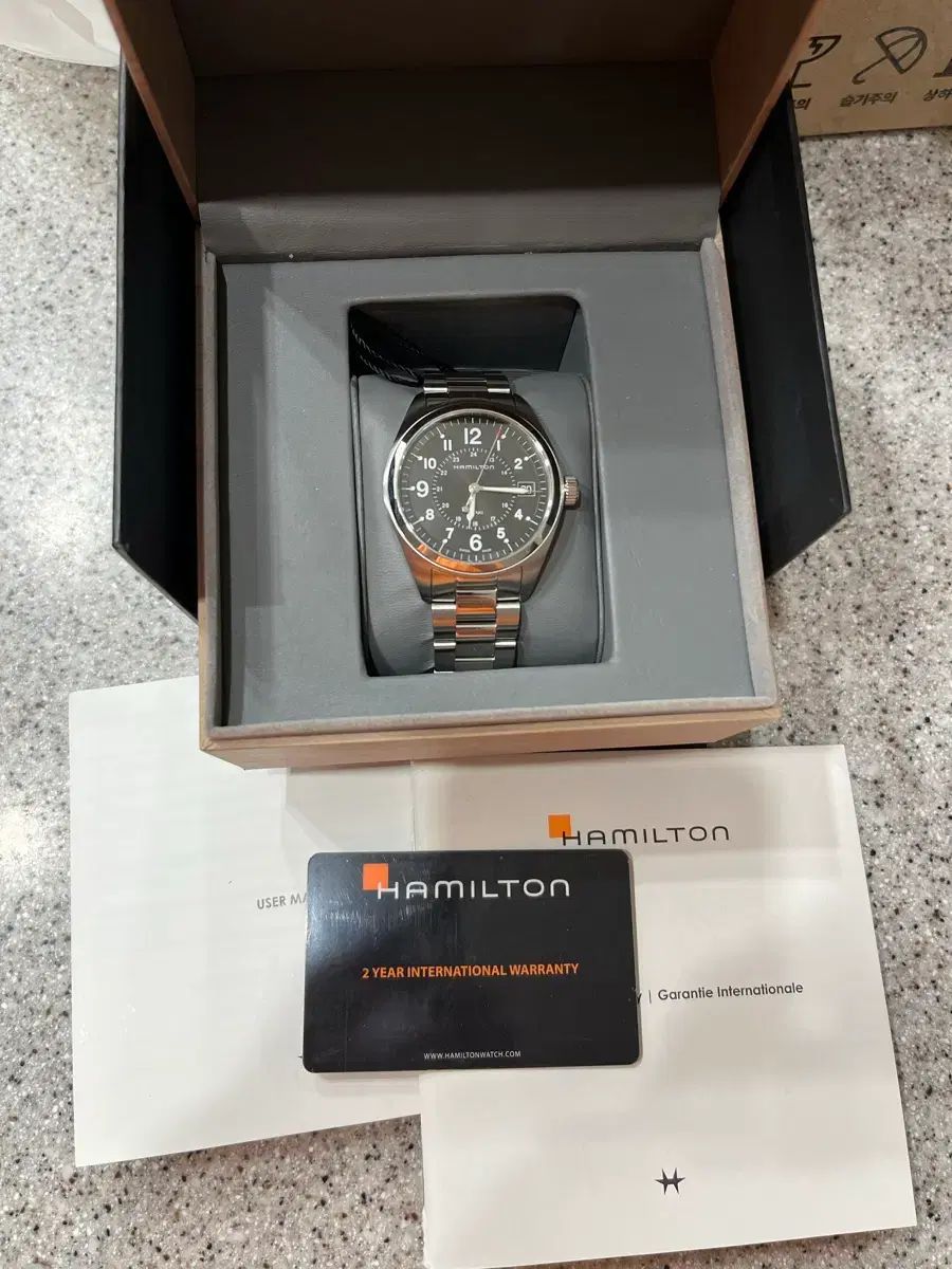 HAMILTON ハミルトン カーキフィールド クオーツ 40mm 出品