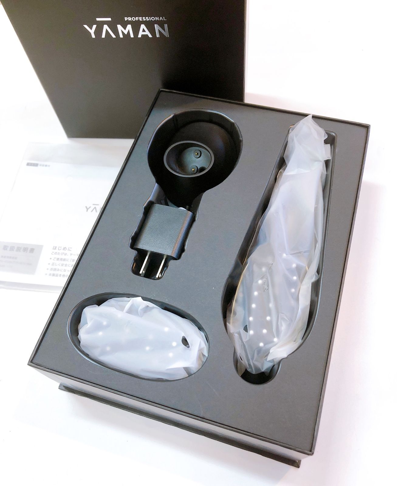 4401】☆極美品☆ ヤーマン 家庭用美顔器 ヴェーダスカルプブラシBS
