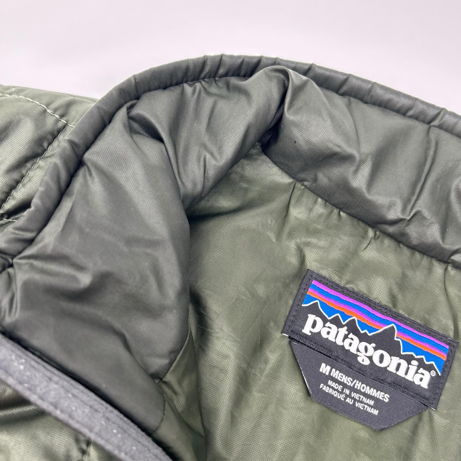 patagonia パタゴニア 84242FA21 カーキ ナノパフベスト M - メルカリ