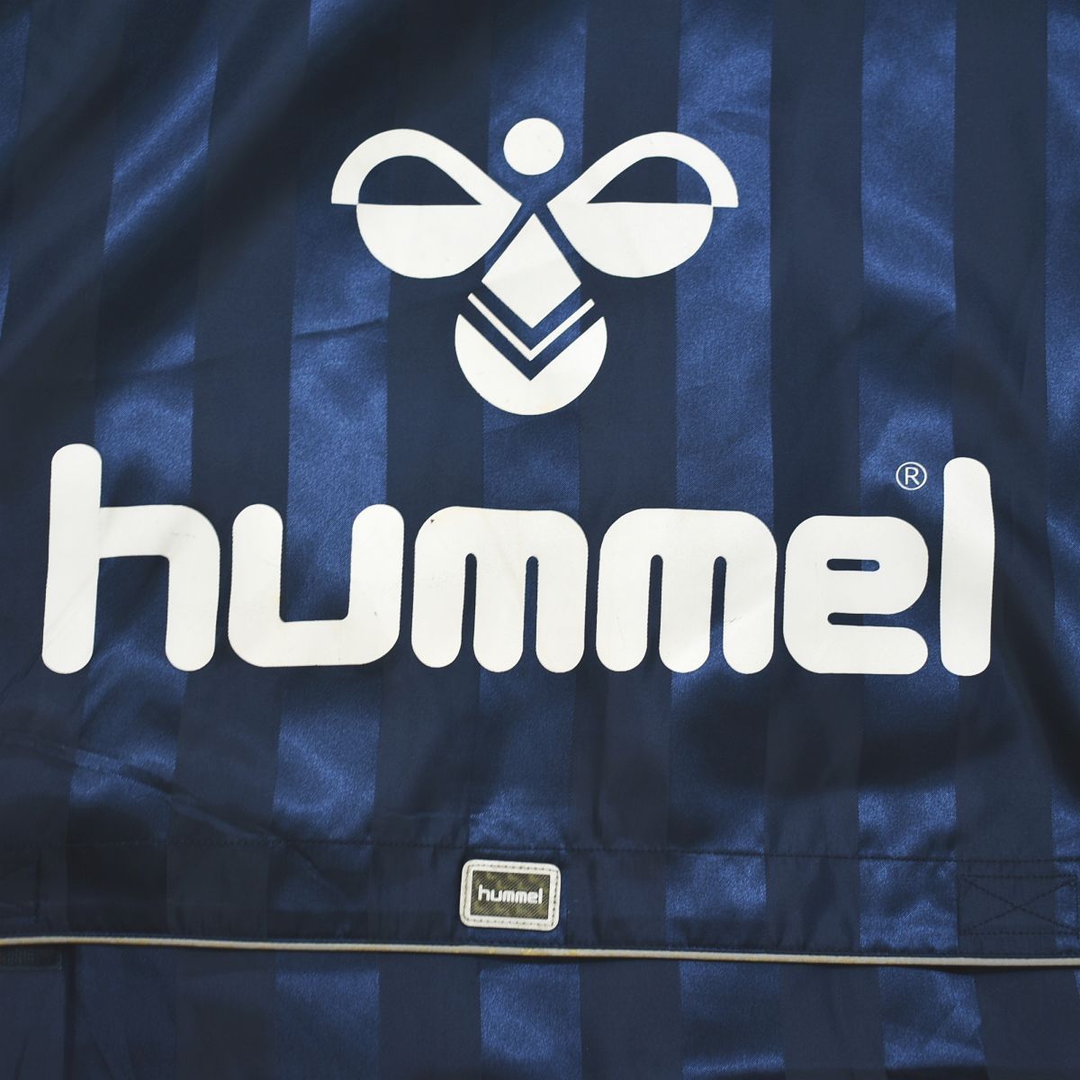 ヒュンメル hummel 横浜FC ベンチ コート パーカー ジャンパー