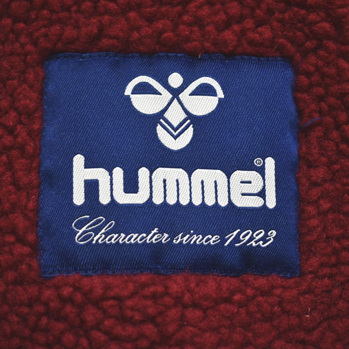 ヒュンメル hummel 横浜FC ベンチ コート パーカー ジャンパー