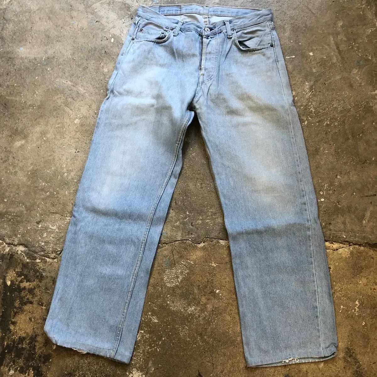 90s Levi's 501 (USA) - 33