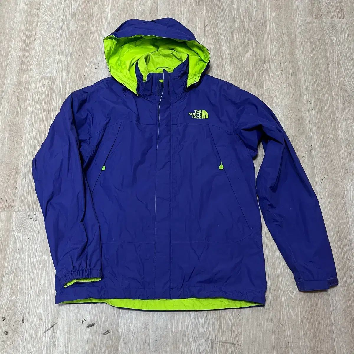 THE NORTH FACE ザノースフェイス レディース ロゴ ハイベント ウィンドブレーカー ジャケット S/90