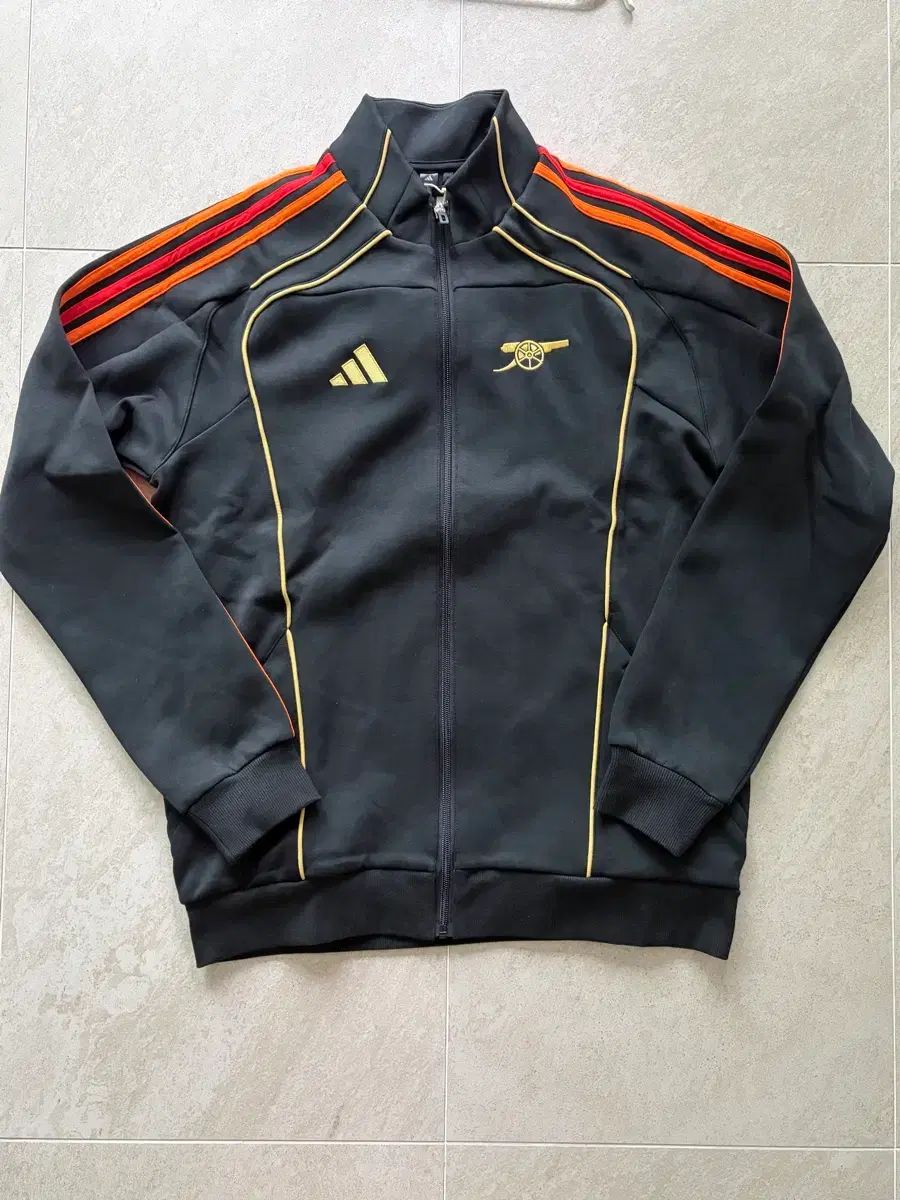 アーセナル nts トラックジャージ L 新品