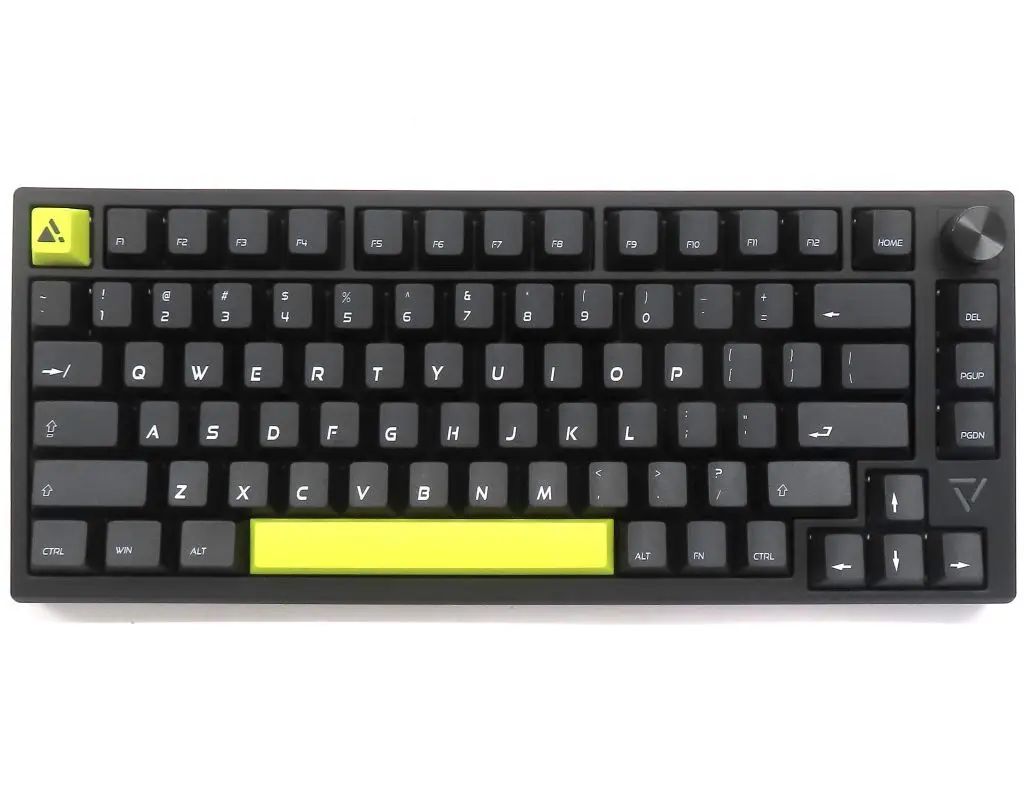 【中古】PCハード プリンストン ULTRA PLUS ガスケットマウント搭載 ゲーミングメカニカルキーボード 英語配列 (ブラック) [UP-MKGA75-A]