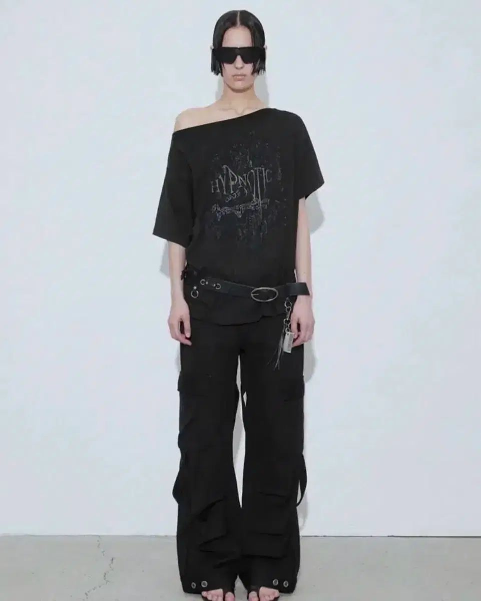 BOHEMSEO HYPNOTIC BOATNECK T BLACK