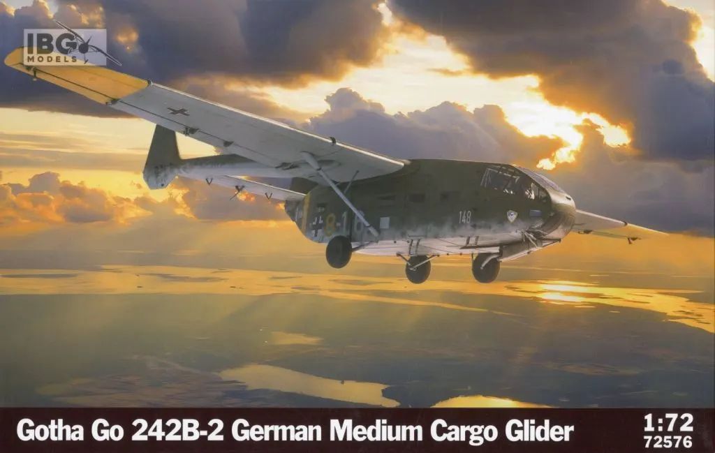 【新品】プラモデル 1/72 Go242B-2 ドイツ軍 中型輸送グライダー [IBG72576]
