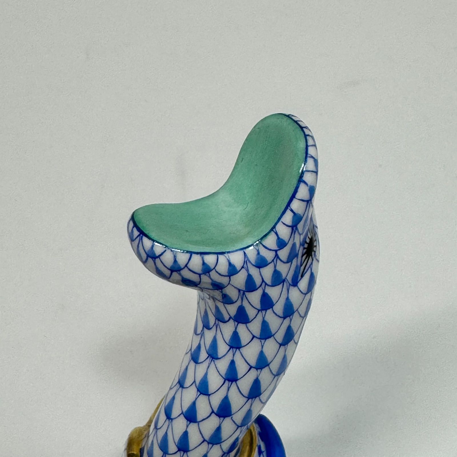 Herend ヘレンド ブルーフィッシュネット うさぎフィギュリン HEREND ヘレンド フィッシュネット「ヘビ」フィギュリン ブルー No.3