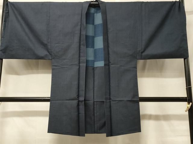 平和屋着物∞男性　長羽織　本場大島紬　100亀甲　総詰め　証紙付き　正絹　逸品　未使用　CABD4680ua 平和屋着物＃男性 本場大島紬 長羽織 100亀甲 総詰め 正絹 逸品