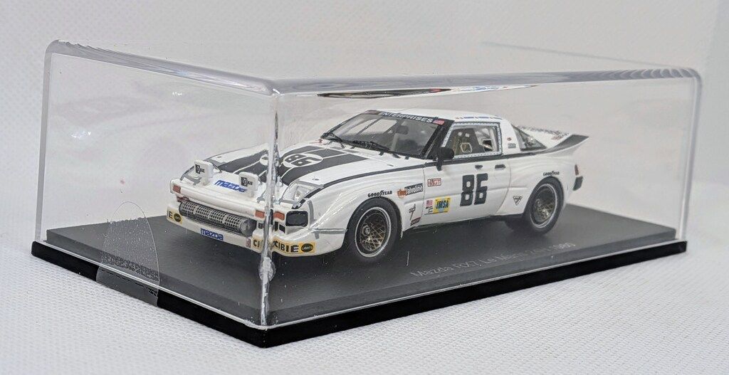 Spark model 1/43 Mazda RX7 No.86 24H Le Mans 1980 E.Soto - P.Honegger - M.Hut S9470