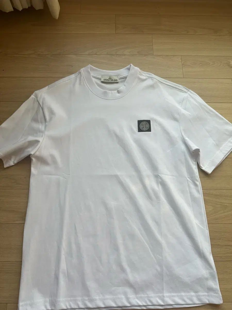 STONE ISLAND ストーンアイランド 白 半袖 Tシャツ