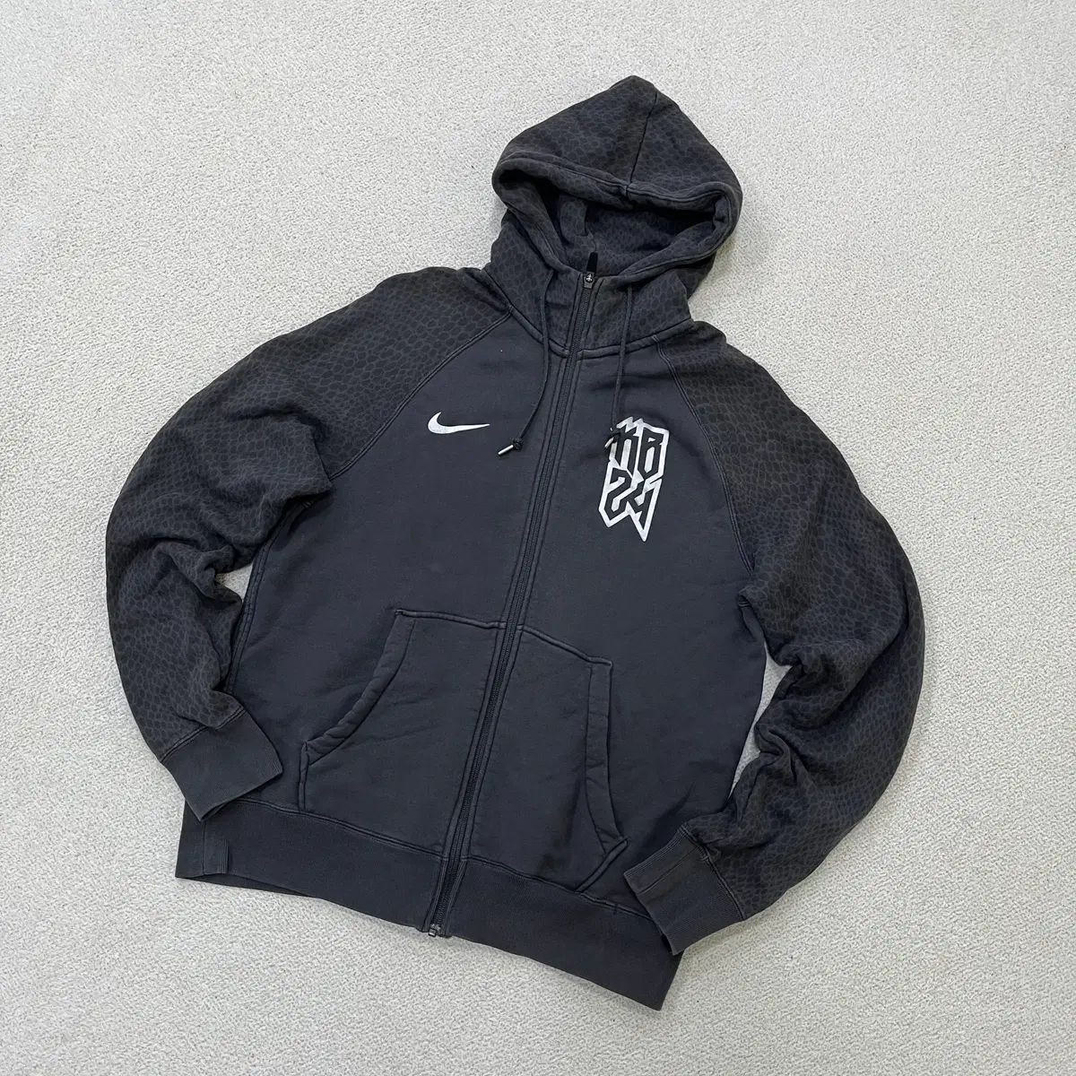 L NIKE フード ジップアップ 0520M