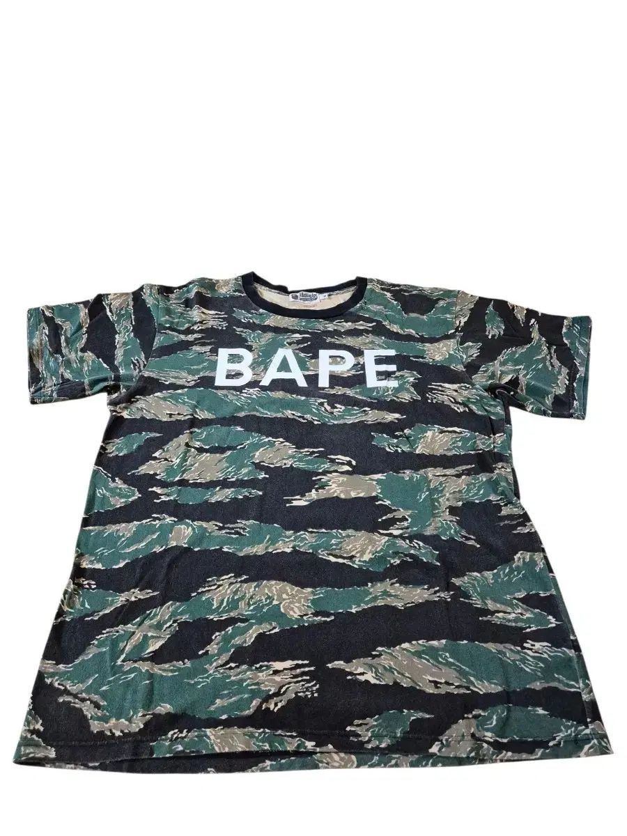 BAPE（ベイプ） タイガー カモフラージュ Tシャツ
