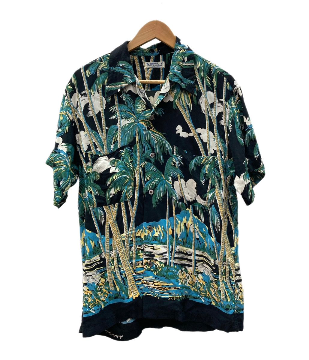 サンサーフ SUN SURF COCONUTS PALM & DIAMOND HEAD アロハシャツ オープンカラー 開襟 ホリゾンタル・パターン 半袖シャツ 総柄 ブラック 104MT-3136