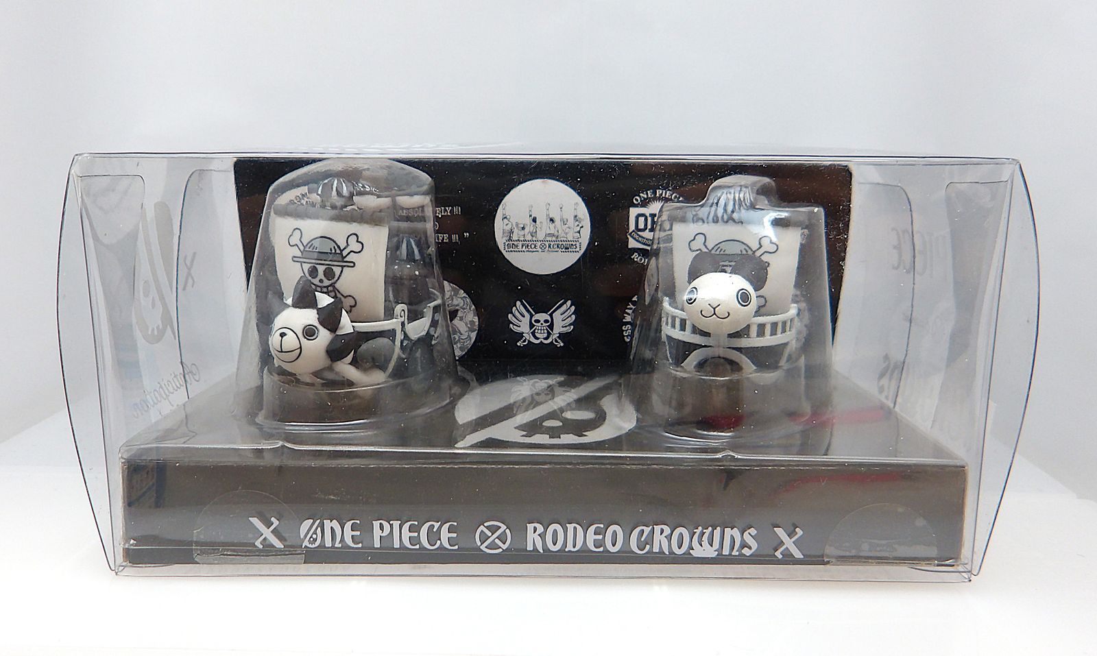 【中古】 ゴーイングメリー号 ＆ サウザンドサニー号 ゆらゆら海賊船 ワンピース × RODEO CROWNS 」 プレミアムノベルティーキャンペーン当選品
