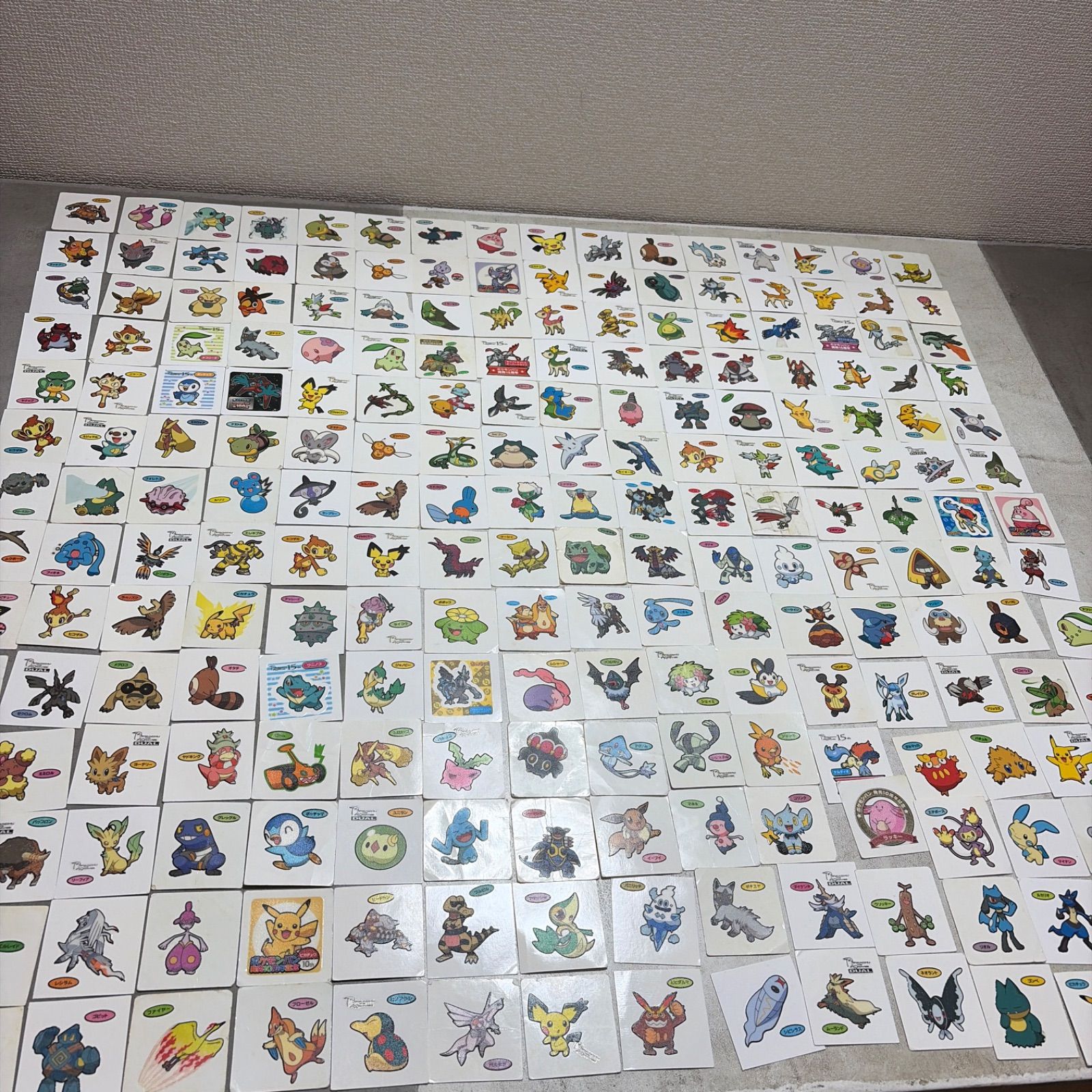 ポケモンパンシール ポケモンシール  当時物 デコキャラシール 337枚 ポケモンパン シール 当時物 デコキャラシール - メルカリ